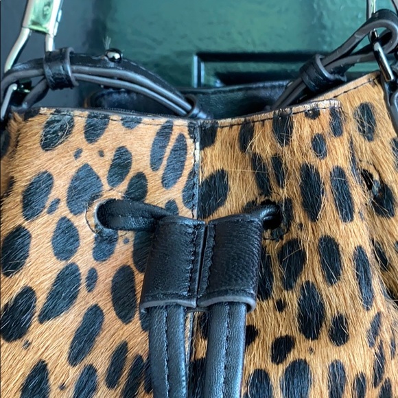 Elizabeth and James Cynnie Haircalf bucket bag - Picture 9 of 16